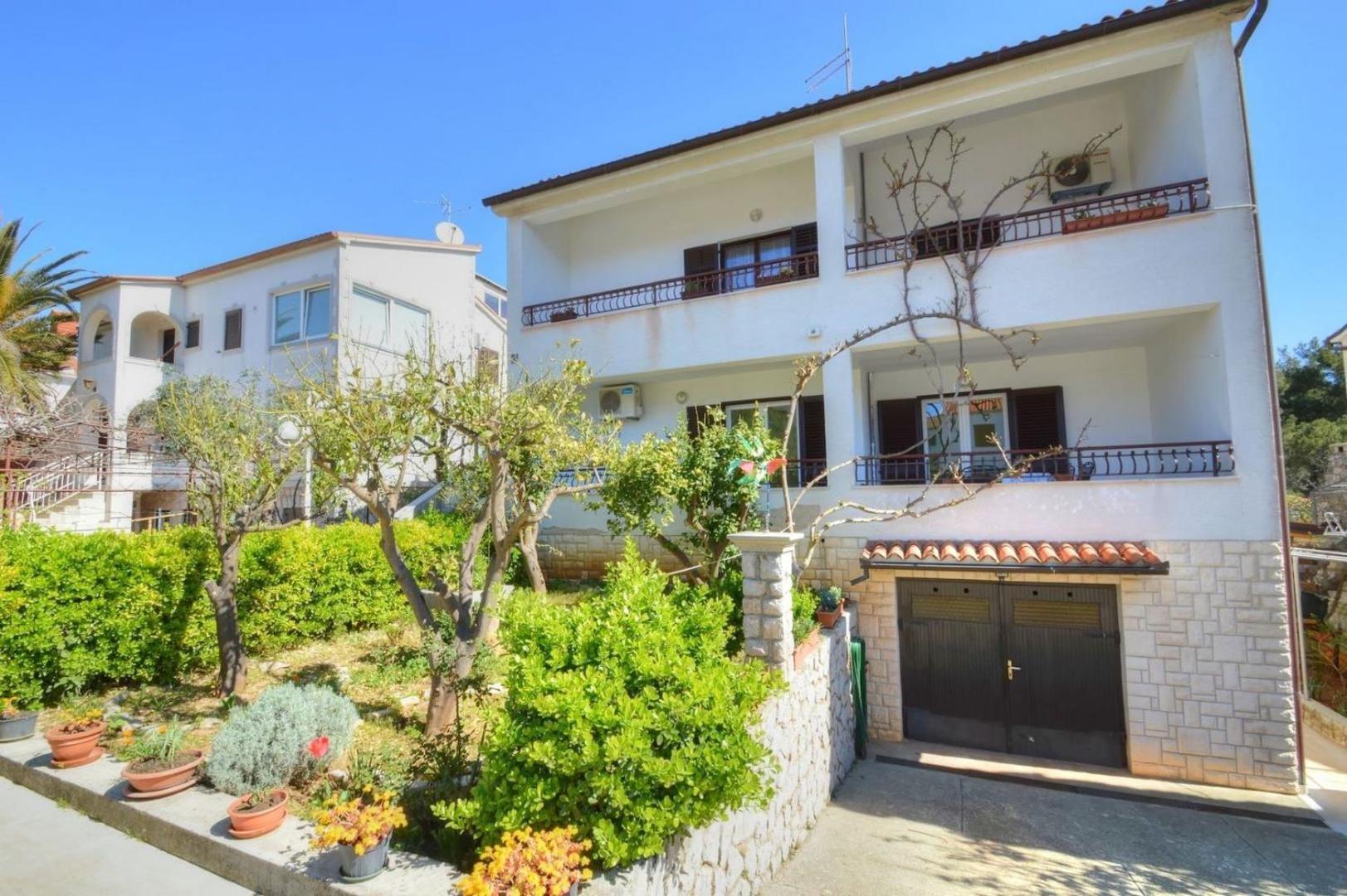 House Rahela Hotell Mali Lošinj Exteriör bild