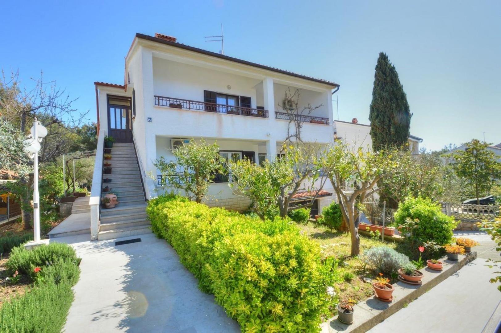 House Rahela Hotell Mali Lošinj Exteriör bild